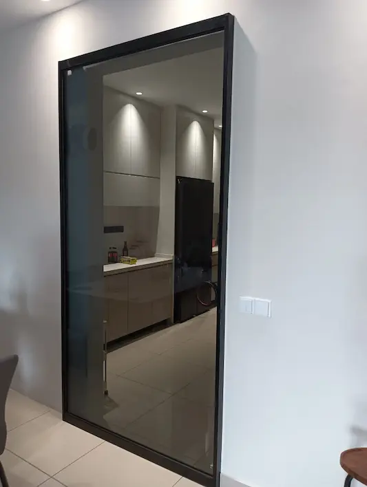 MAGIC / INVISIBLE DOOR